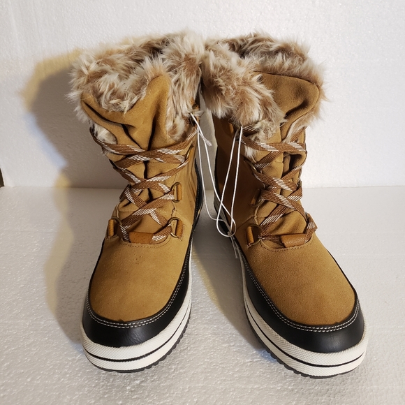 Amazon Essentials Short Snow Boots - Picture 1 of 6